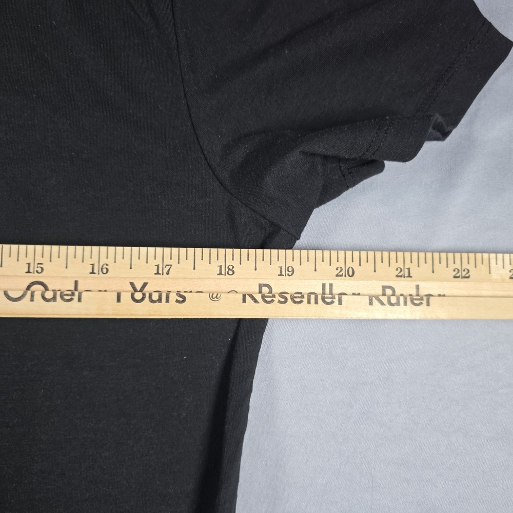 Cuts Men's AO Curve-Hem Tee, Black, size Small NWT - Picture 8 of 11